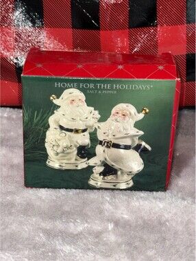 🎅🏻 Christmas Happy Holidays Salt And Paper Shaker Santa Clause Set